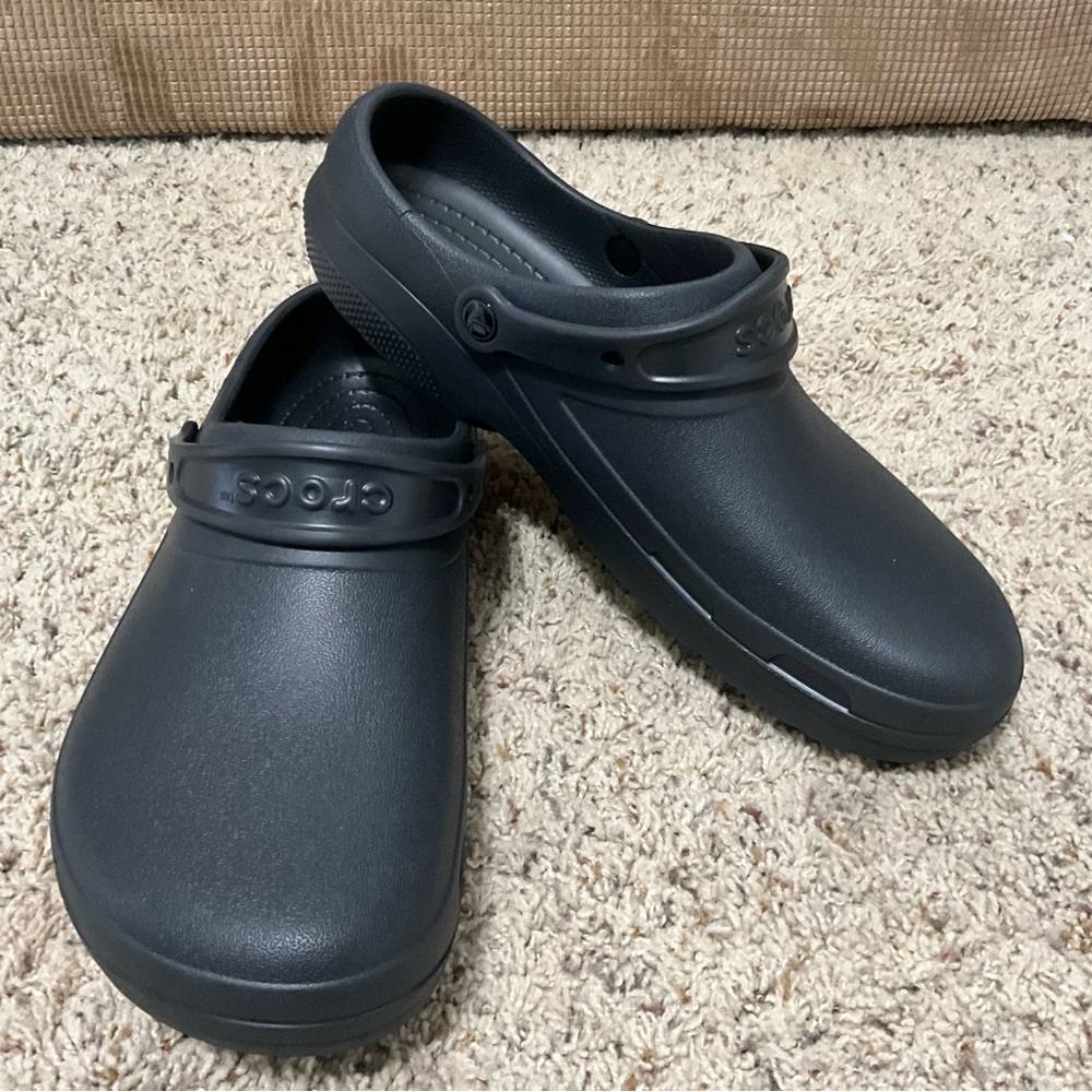 Classic Black Men's Clogs